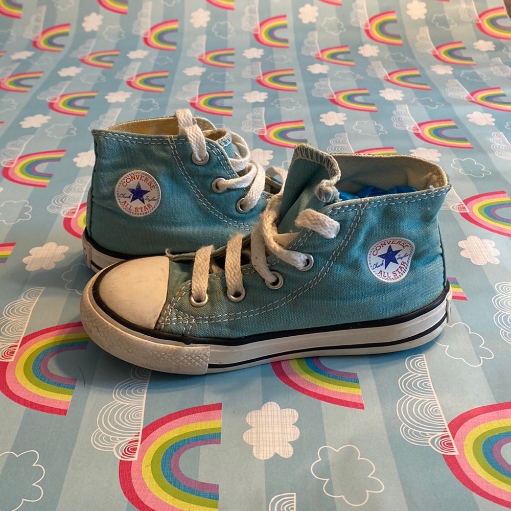 Converse kids mint green size 9 sneakers